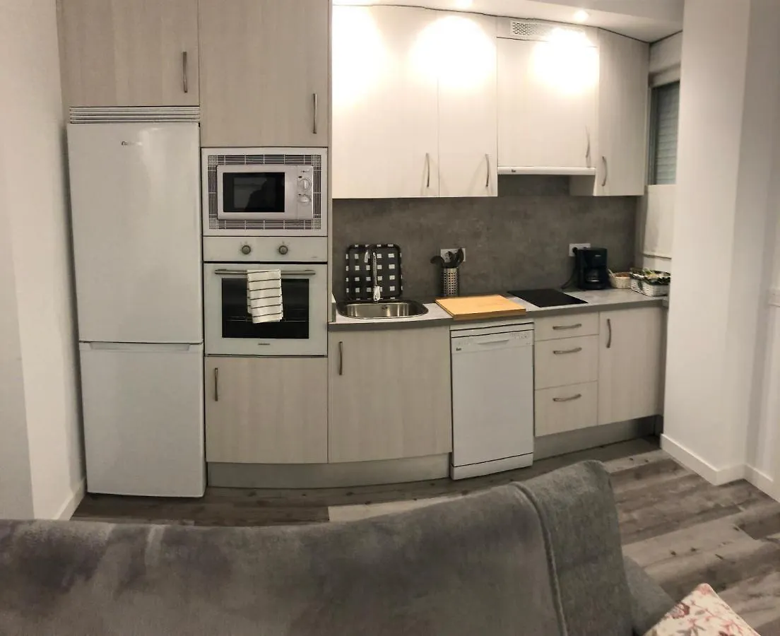 Apartamentos Metropolitano En Madrid - Nuevos Y Acogedores -Aeropuerto Ifema Wanda 0*,