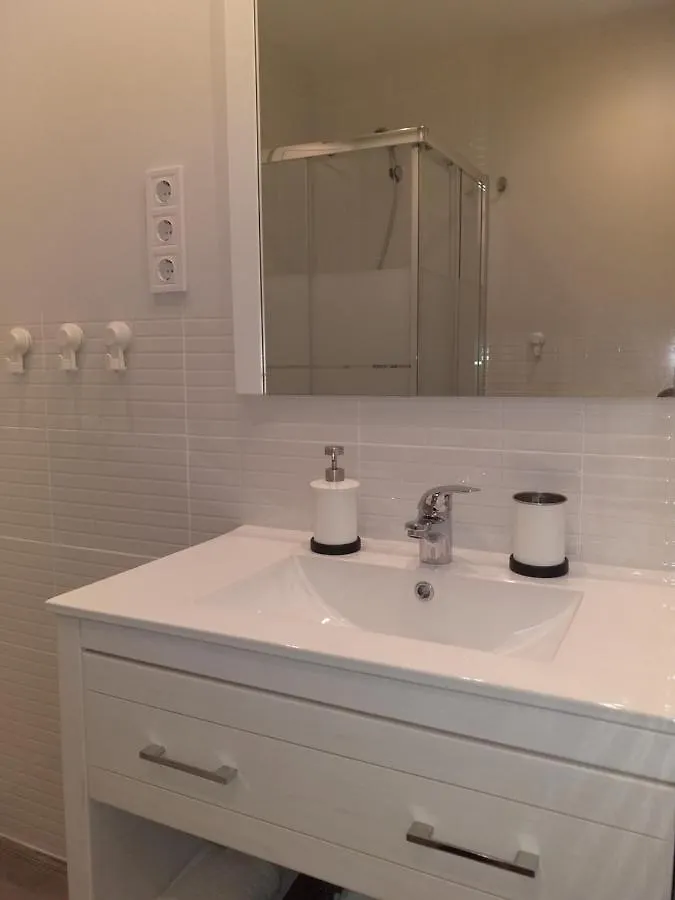 Apartamentos Metropolitano En Madrid - Nuevos Y Acogedores -Aeropuerto Ifema Wanda