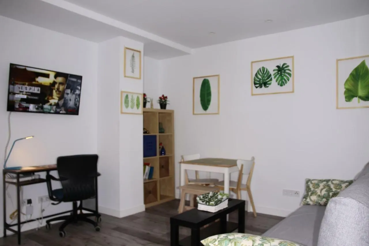 Apartamentos Metropolitano En Madrid - Nuevos Y Acogedores -Aeropuerto Ifema Wanda Spain