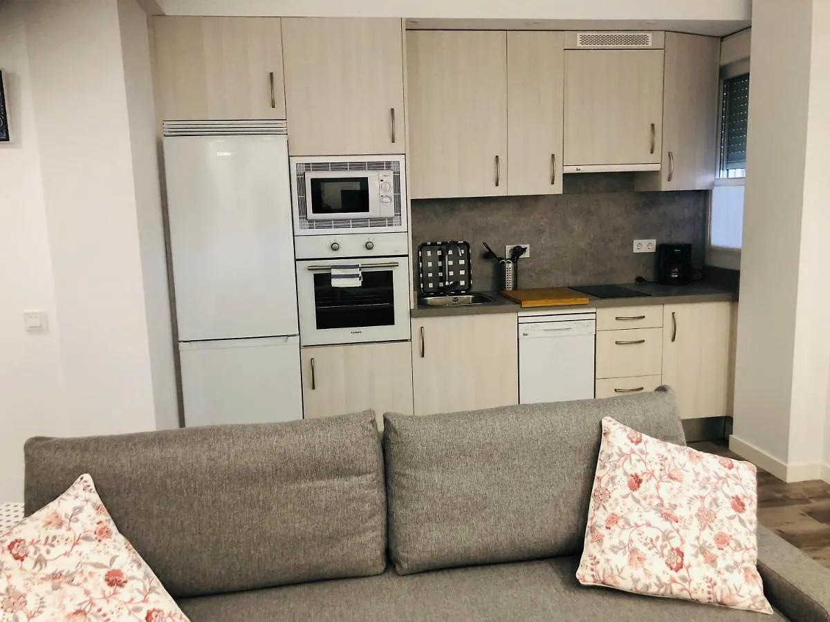 Apartamentos Metropolitano En Madrid - Nuevos Y Acogedores -Aeropuerto Ifema Wanda 0*,