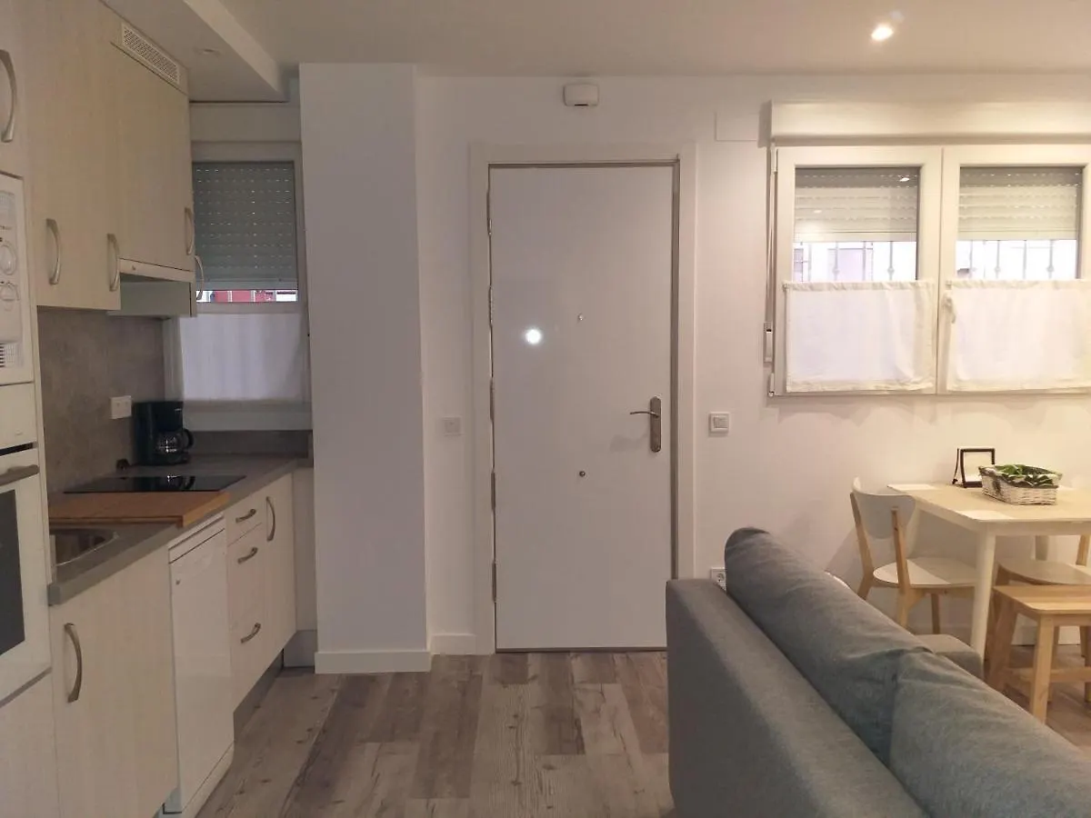 Apartamentos Metropolitano En Madrid - Nuevos Y Acogedores -Aeropuerto Ifema Wanda