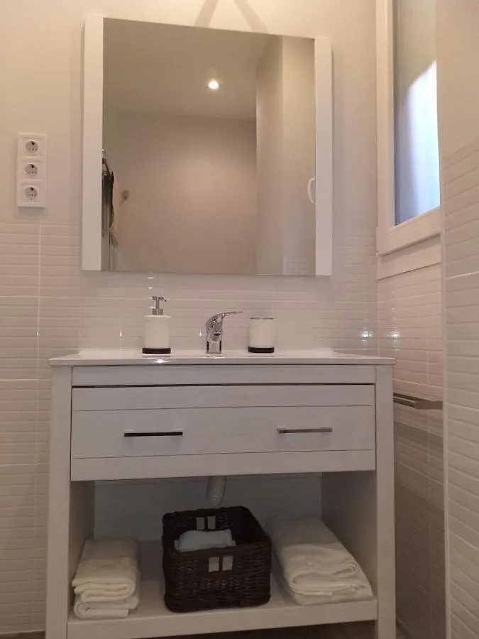 Apartamentos Metropolitano En Madrid - Nuevos Y Acogedores -Aeropuerto Ifema Wanda 0*,  Spain