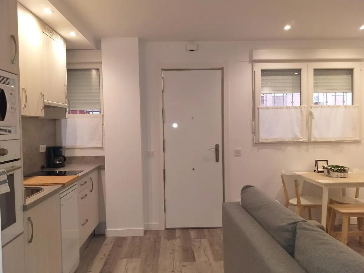 Apartment Apartamentos Metropolitano En Madrid - Nuevos Y Acogedores -Aeropuerto Ifema Wanda